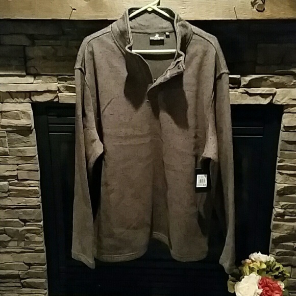NWT. Polo Club 3/4 zip up. Size XXL.
